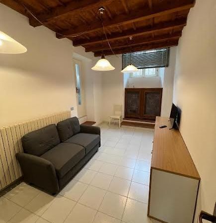 San Martino 1 Bilocale Con Scala A Chiocciola Apartment Pavia Luaran gambar